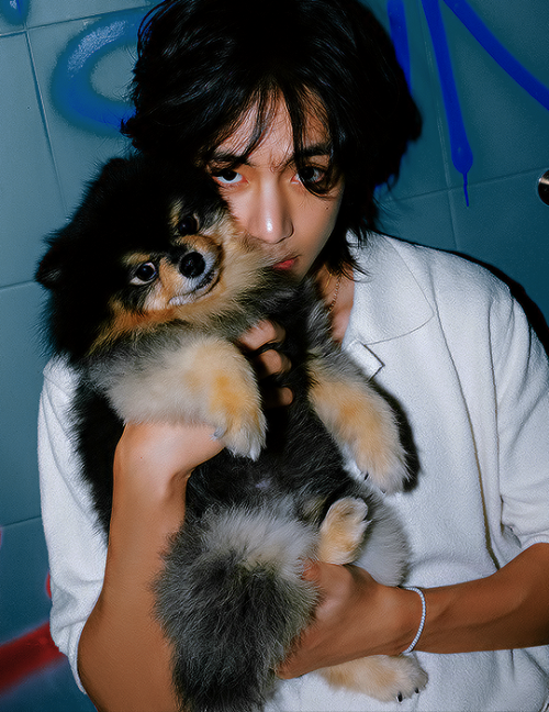 TAEHYUNG — 'Layover' ↳ Photos 1