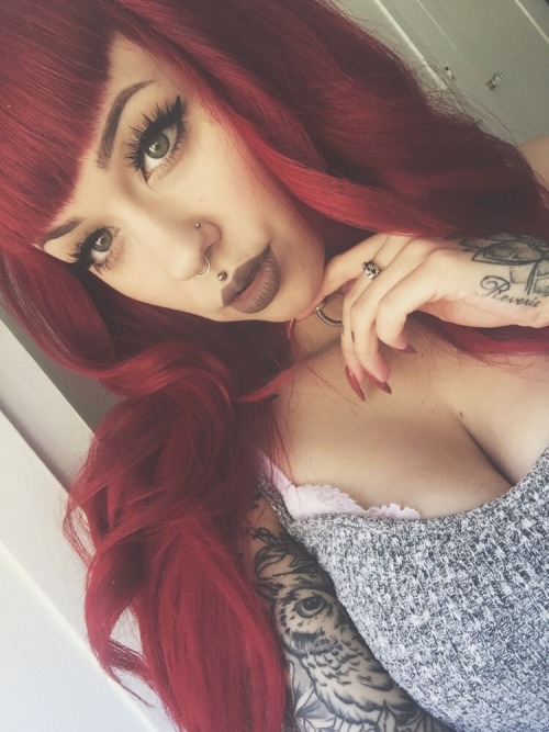pussyconnoisseur6996:  Titty Tuesday 11 😗 - Sexy & Tatted Redhead 🔥🔥🔥