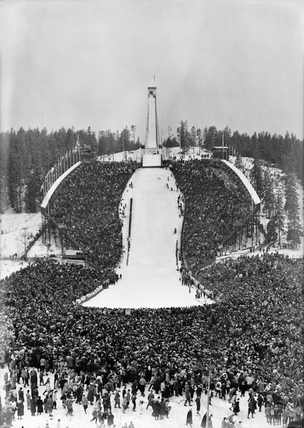 Holmenkollen ski jumping hill, Winter Olympics in Oslo, 1952 