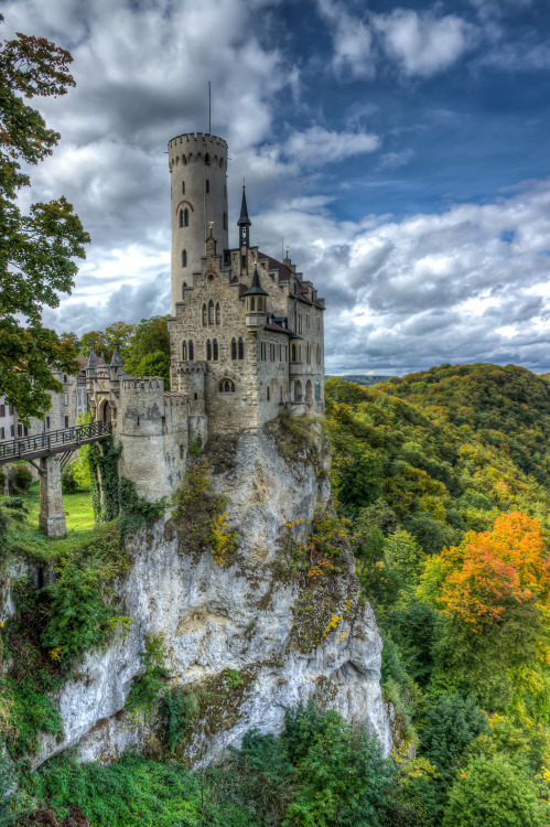 arrivalsandepartures: Lichtenstein Castle, Lichtenstein - by S.I.B Fotos