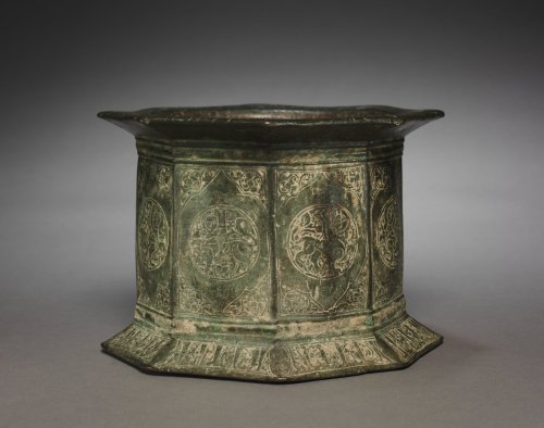 cma-islamic-art: Mortar, 1100s-1200s, Cleveland Museum of Art: Islamic ArtSize: Diameter: 23 cm (9 1