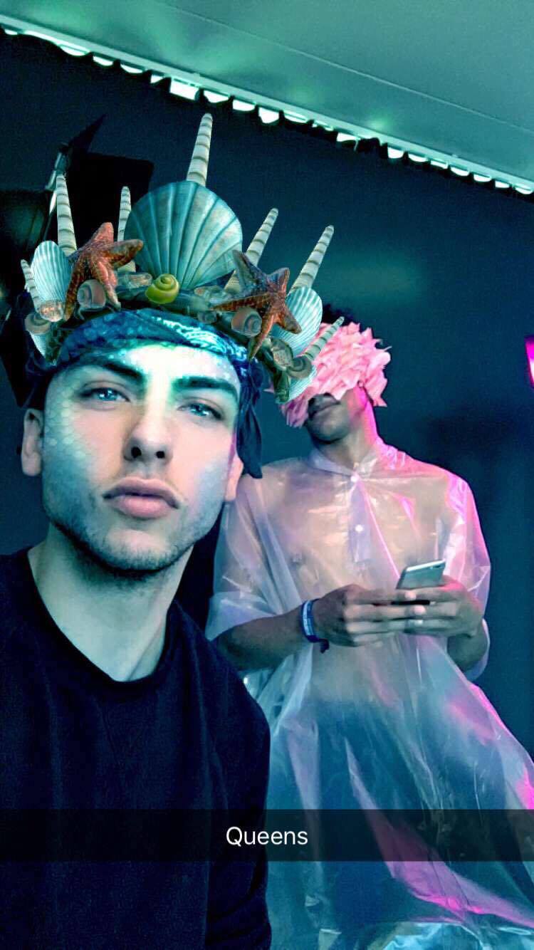 rhilkens:  I may post a bit too much on snapchat, but we should become friends on
