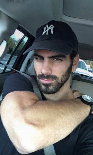 schoolslutt:  Nyle DiMarco