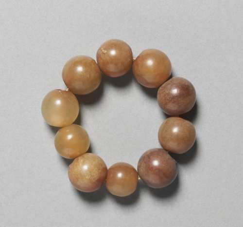 cma-korean-art: String of Glass Beads, 1392, Cleveland Museum of Art: Korean ArtSize: Each bead: 1.5