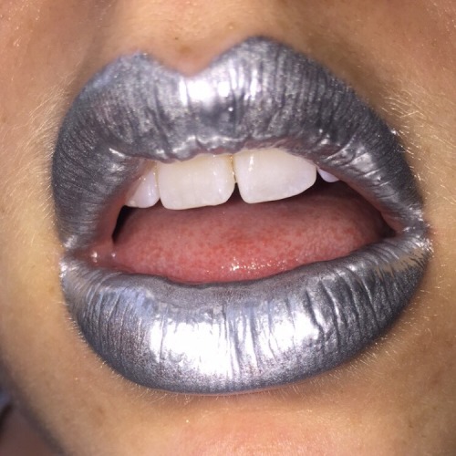 abstractionoftheself:  Silver Gloss, 2015