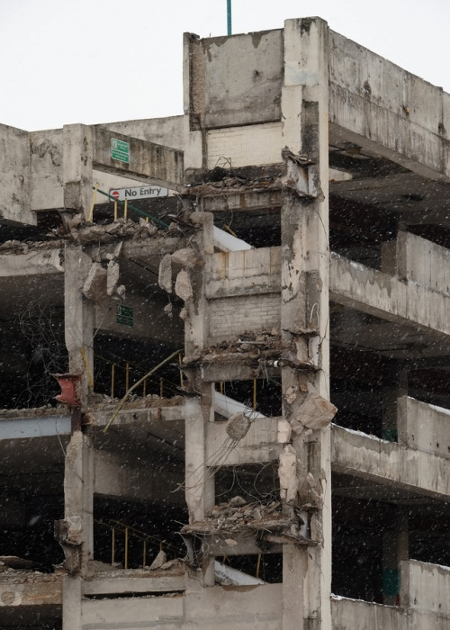 scavengedluxury:Broadmarsh demolition. Nottingham, December 2017.