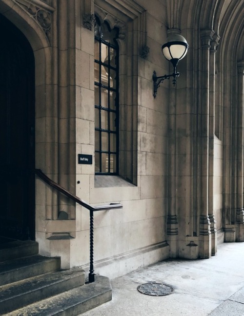 Maughan Library, KCLannanasnas