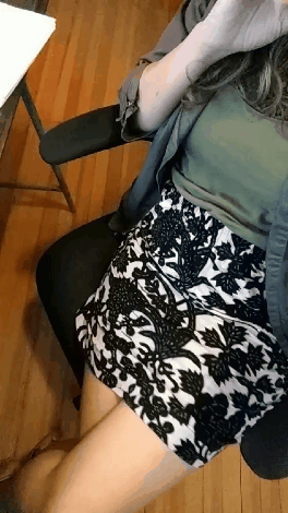 the-artsy-slut:  Happy Friday.  No panties club.