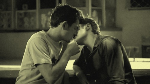 sorrygirlsisuckcock:  http://sorrygirlsisuckcock.tumblr.com/