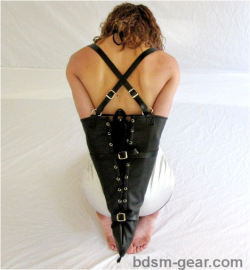 Armbinder in Love