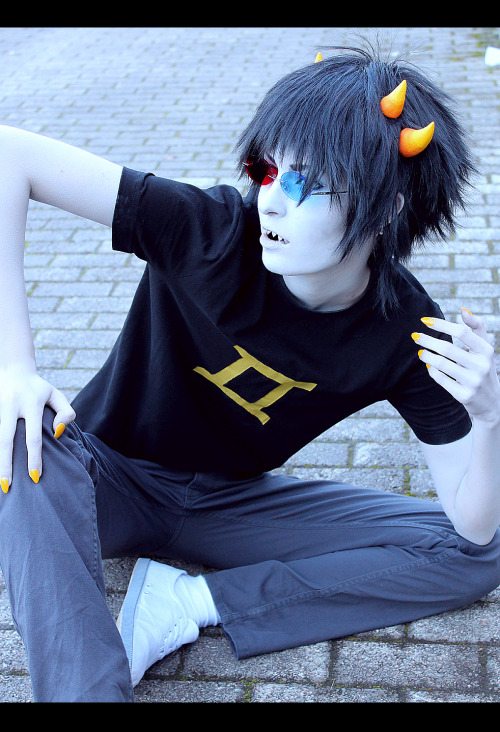 kuekuekuri:  Sollux Captor // Photographer 