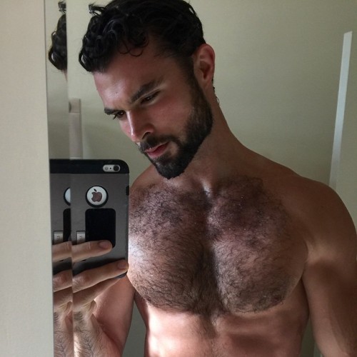 beardburnme:  “Good morning world.” by @thewaltersavage on Instagram http://ift.tt/1Kpx7CB
