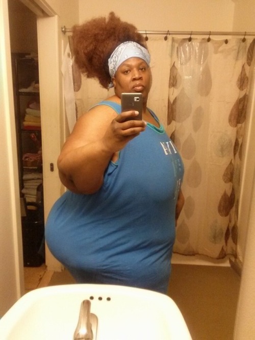 curvywomanlova:Super curvy extra wide hips huge assSsbbw PerfectionAdmin 5