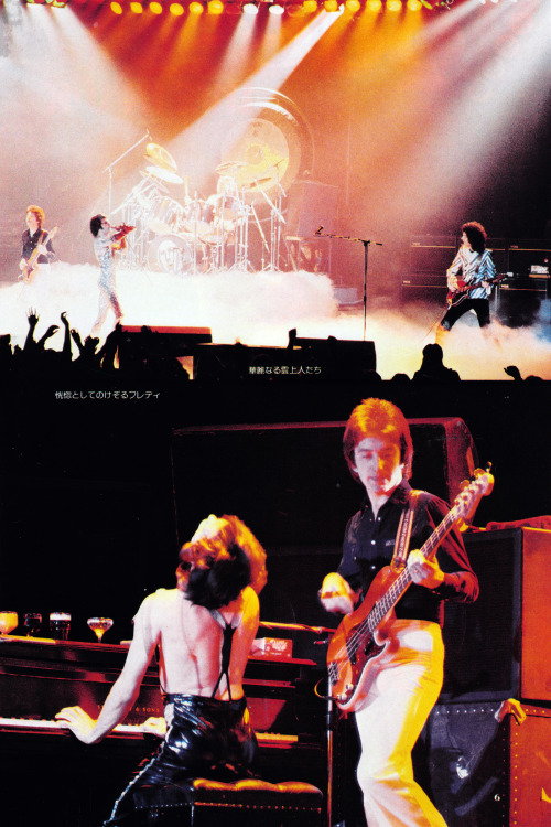 fuckyeahmercury:Queen live in UK – 1978Japanese clippings from ‘Music Life’ magazine