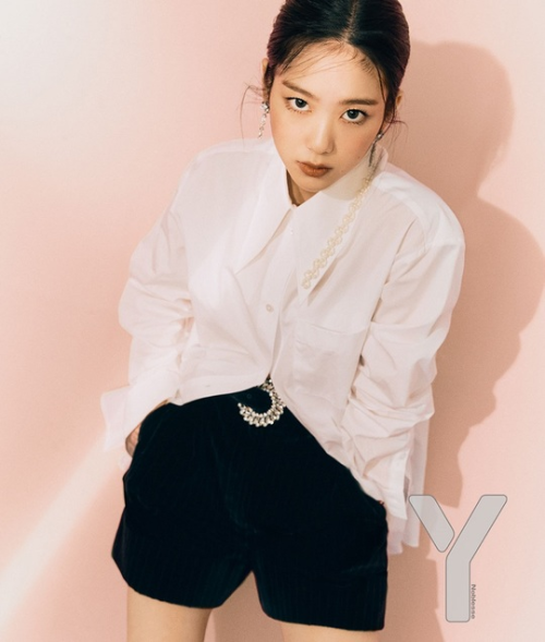 kpopmultifan: Y magazine has released selected images of Oh My Girl’s Jiho from their October 2021 i