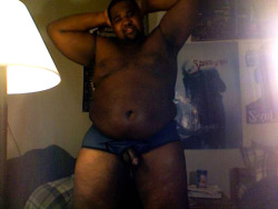 bigthickchubbydick:  Whatta hot chunk o’chocolate. :)