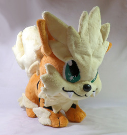 professionallycute:Finished Arcanine plush!