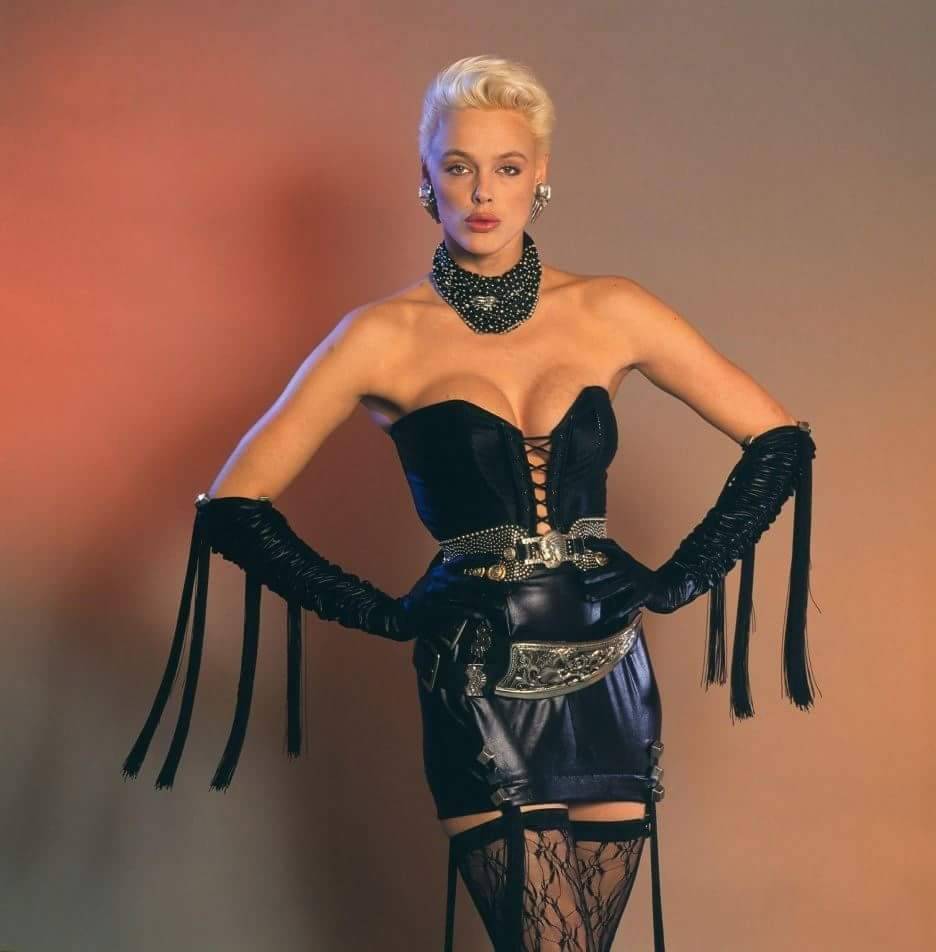 rebus1746:  Brigitte Nielsen