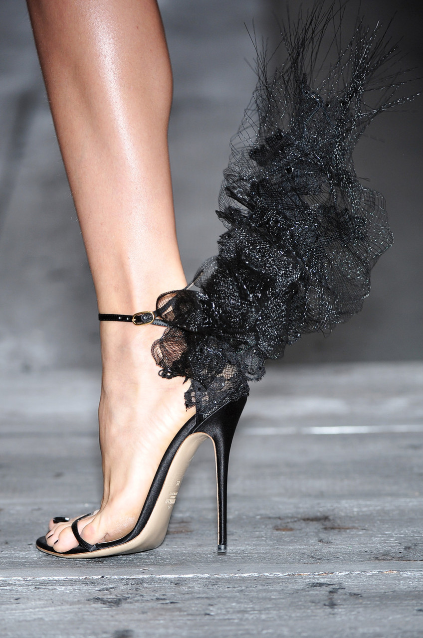 erotic-secrets:  a glimpse of glamour… 