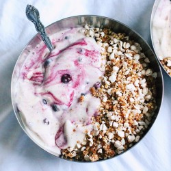 sombr-e:  Blueberry swirl 😛 #vegan