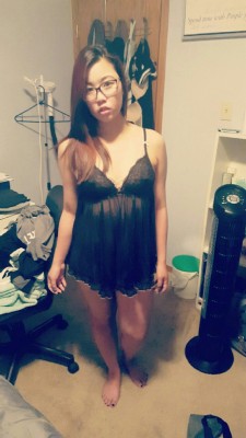 hischinkqueen:  Wear my first owned pair of lingerie! I’m missing my panties though 