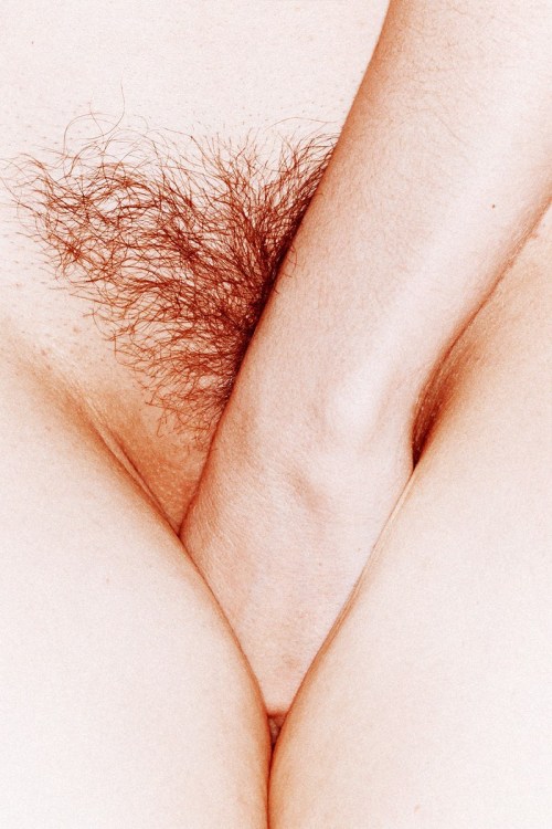 ratak-monodosico:    NAAKED by Peter Kaaden  