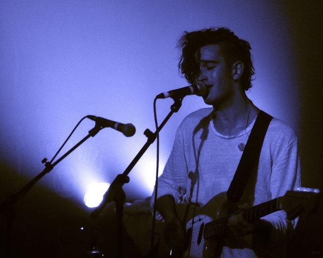 sensics:  Glow blog ☽ We follow the tag sensics1 and we would like to reblog your