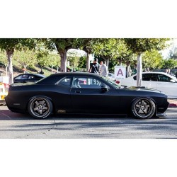 stancenation:  Never get tired of seeing this Challenger. - via @jonsibal #stancenation