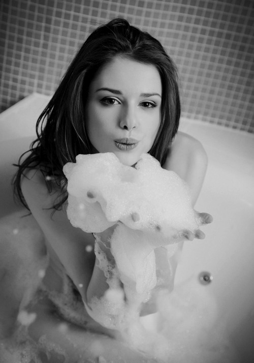 fucking-money:  Black and white blog  Cleanliness is next to sexiness