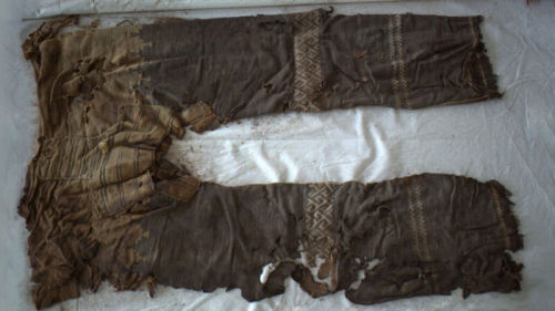 mudwerks: (via The world’s oldest pants are a 3,000-year-old engineering marvel | Ars Technica) 