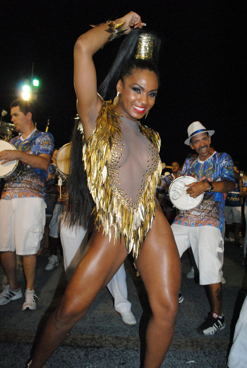 yesnibbles:Valeska Reis - Brazil Carnival