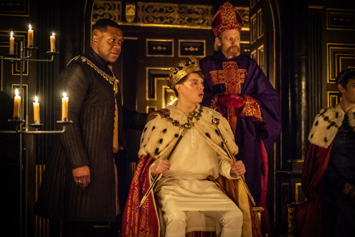shakespearesglobeblog:Edward II: In production.Our winter season continues with Christopher Marlowe&