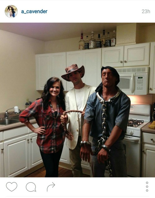 bombboldbeauty:  debauchnessmonster:  swolizard:  Do you get the point of a slave shackle costume? What in the absolute fuck….  Do y'all see this shyt tho?!   Really.  🤔💀😒😒😒😒😒  This shit is fucked up. 😒😒