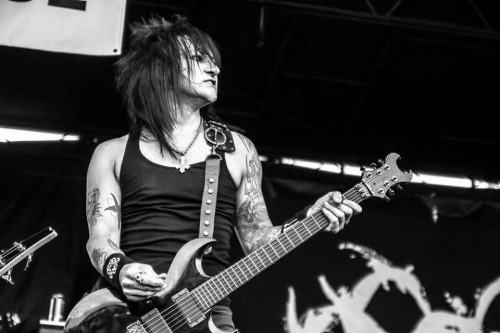 10 favourite photos of BVB taken by sedition1216music. One of my all time favourite photographers, I