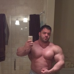 drwannabe:  Adam Reich 