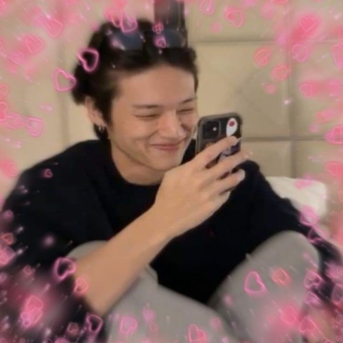 Omg We're Moots Now Hihiii~