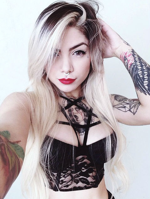 itsallink:  More Hot Tattoo Girls at http://hot-tattoo-girls.blogspot.com