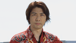 oolongearlgrey:  remembering some stupid shit you did years ago   Oh, Gokaiger!