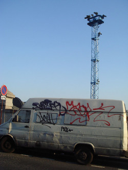 Dntty:  Graffitis Vans In Paris (60) By Narcoto On Flickr.