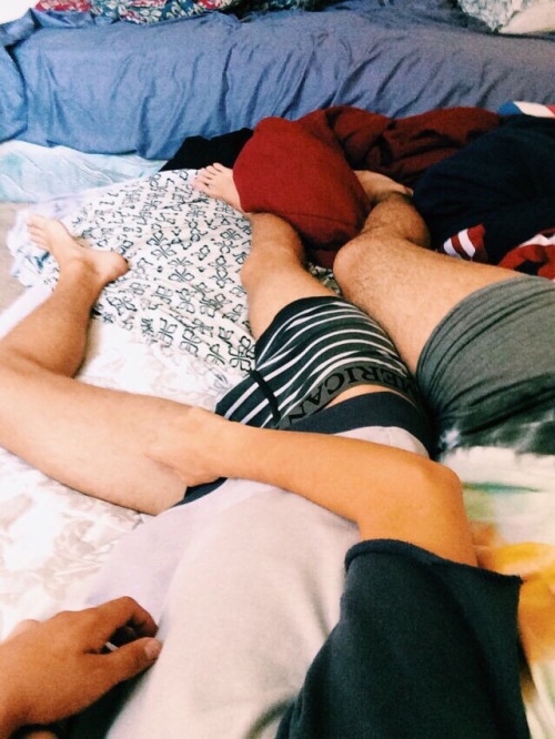 nobhilllife: Cuddling with you sounds perfect right now. 