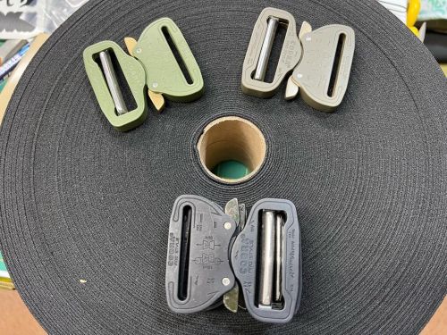 Well that escalated quickly. @austrialpincobra 1.75” Cobra Buckles in Olive Drab and Ranger Green ar