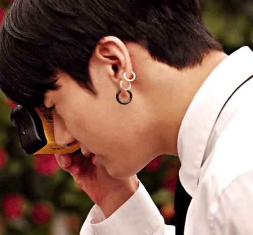 (149/) The Perfect Nose For Butterflies To Land On It Cr. @jung-koook