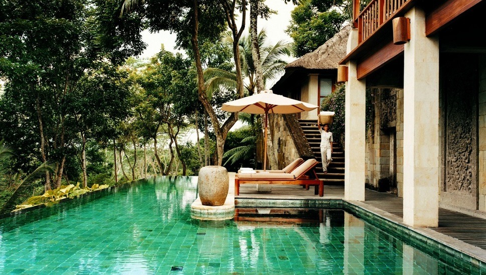 luxurytravelexpert:  Daily Inspiration: what are the 10 most beautiful swimming pools