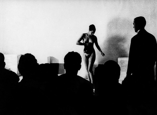 Porn Yves Klein, Anthropométries de l’Epoque photos