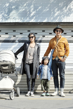 Streetper:   Lee Sumin Family  .2013 April 27 