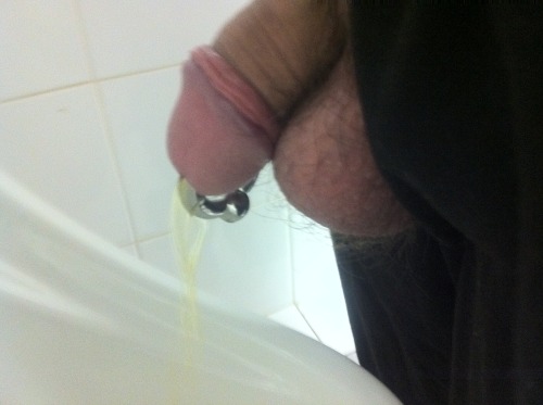 exeter666cub: Very horny at work today.