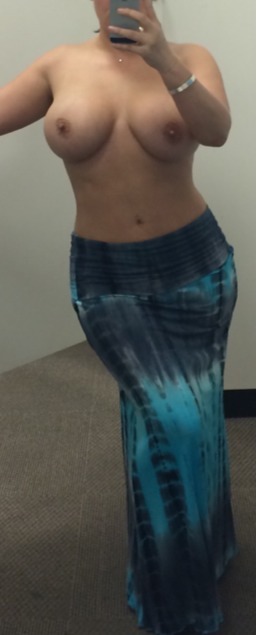 hiscuckqueantoy:  1000 followers! Thanks, Tumblr friends! More dressing room pics.