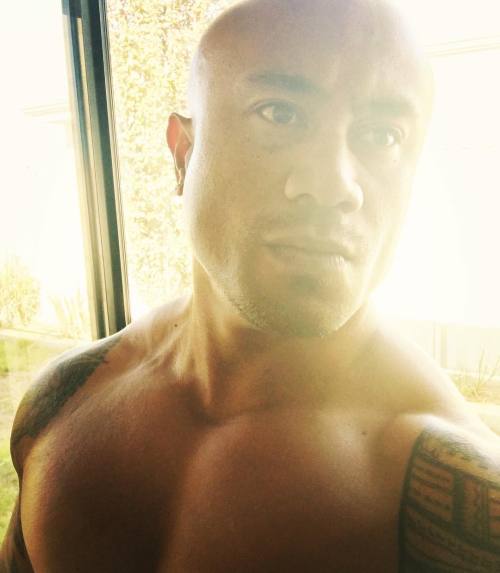 pokiswallower: Samoan daddy