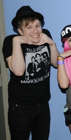 spaacie:  patrick stump + being cute at m&amp;gs part 2/?:👐cupcake face👐
