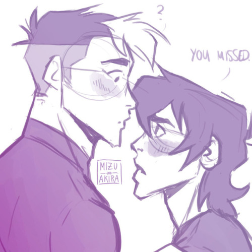 theprojectava:Forehead KissesShiro: [kisses Keith’s forehead]                Keith: [frowns] you mis